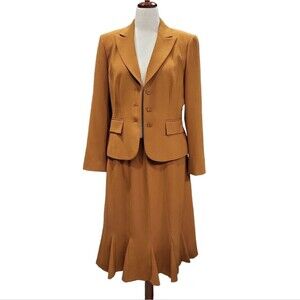 EUC 2 pcs set Saghabor women's orange blazer jacket suit & skirt set, M